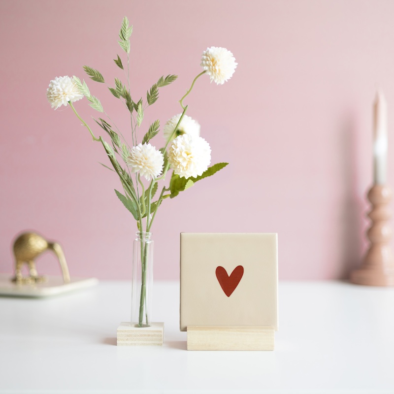 Hartje Voor JouVaasje Beige Brievenbusbloemen