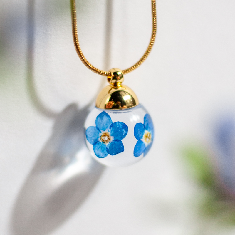 Vergeet-mij-niet hanger en ketting bol Brievenbusbloemen
