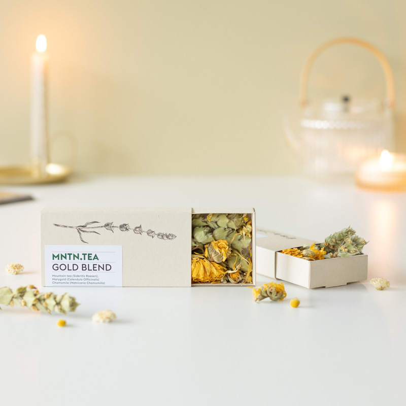 Theemoment Gold | Brievenbus thee cadeau | Online thee per post versturen - BloomPost met aandacht voor de natuur Brievenbusbloemen