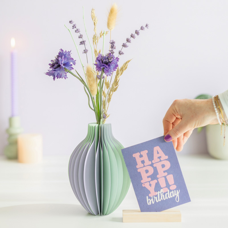 Lavendel Pracht | BodyMind Brievenbus cadeau | BloomPost met aandacht voor de natuur Brievenbusbloemen