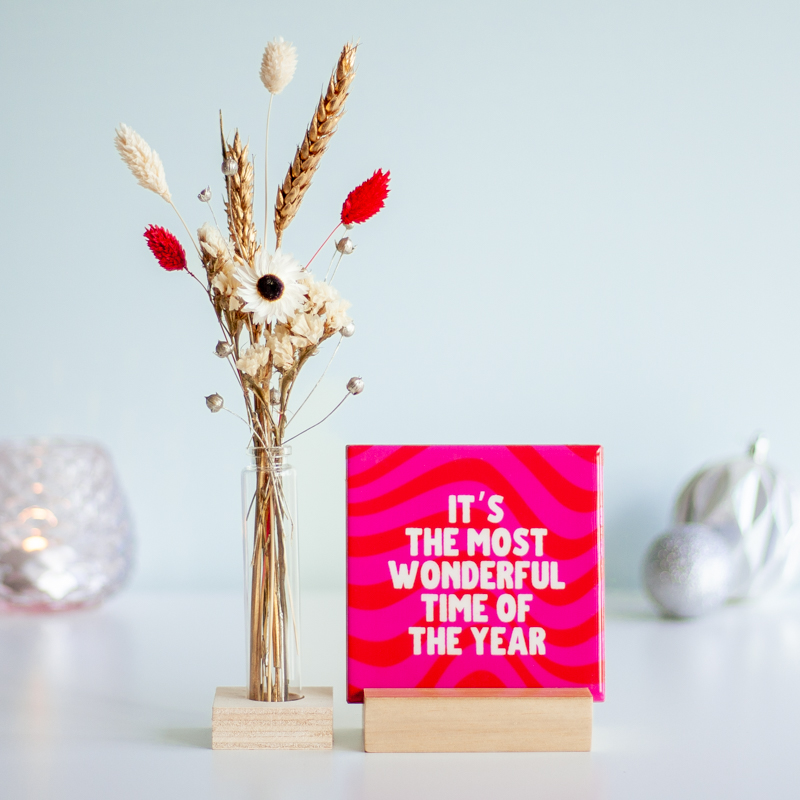 Tegeltje Most Wonderful TimeVaasje Brievenbusbloemen